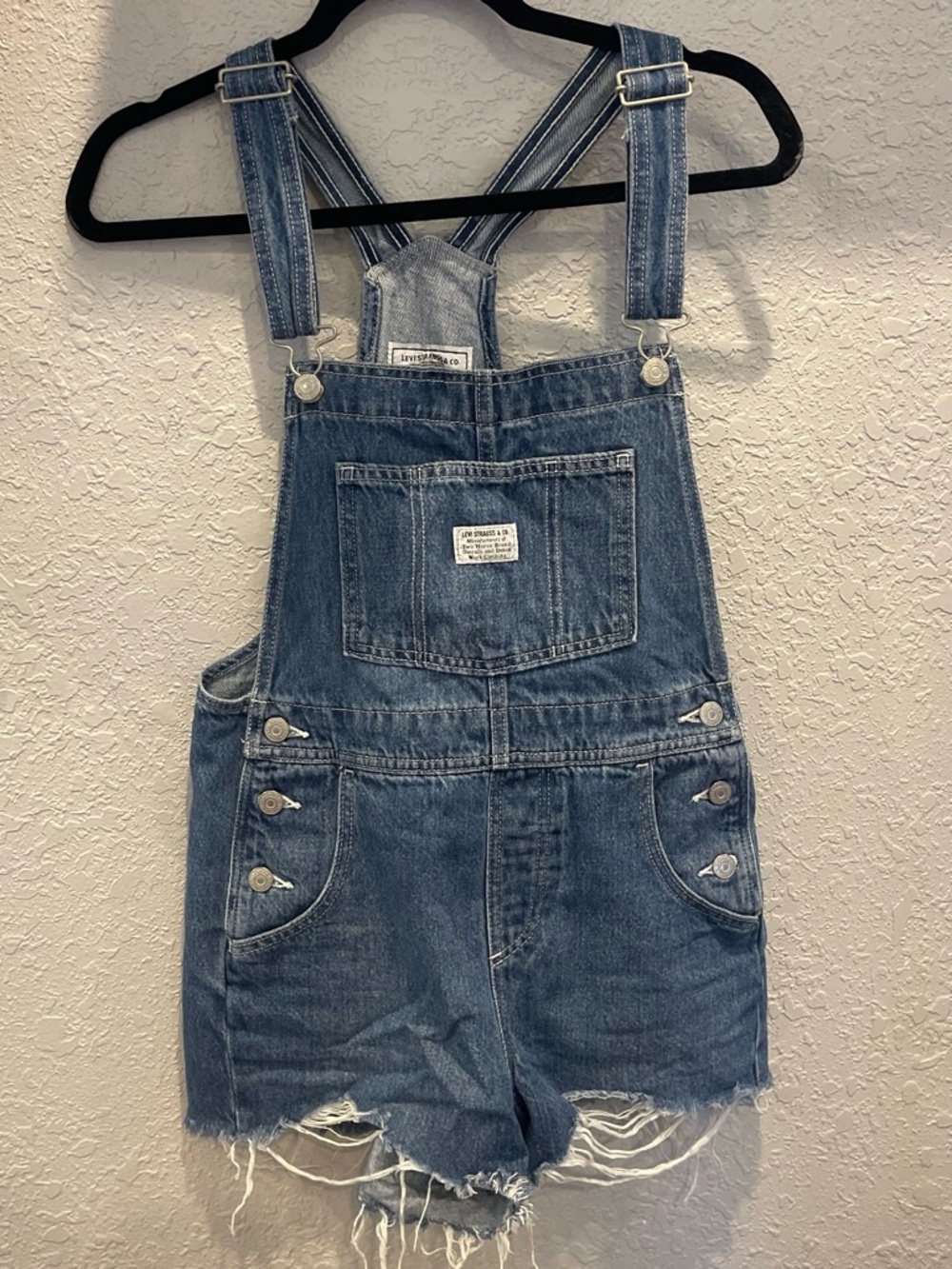 Levi’s short overalls